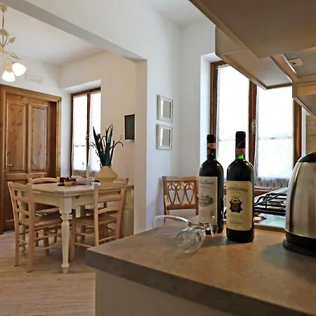 Quata * Borgo alla Collina